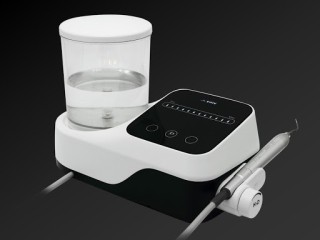 Skaler VRN Q5 czarne tło